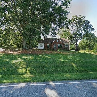 1224 Kerner Rd, Kernersville, NC 27284