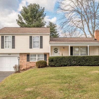 123 Deerfield Pl, Frederick, MD 21702