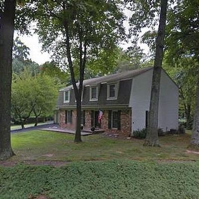 12324 Cannonball Rd, Fairfax, VA 22030