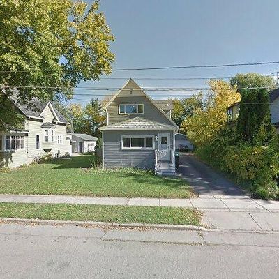 124 Harrison St, Neenah, WI 54956