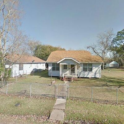 1240 Peek Ave, Port Arthur, TX 77642