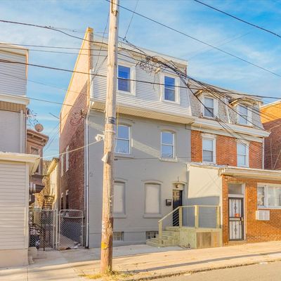 1518 Arrott St, Philadelphia, PA 19124