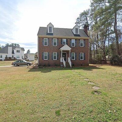 1525 Chateau Ln, Rocky Mount, NC 27803