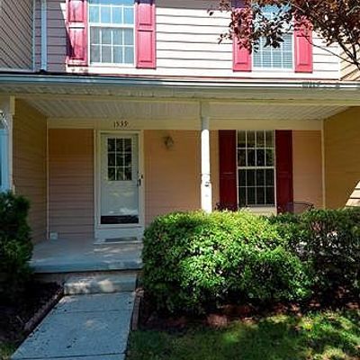 1539 Autumn Ridge Cir, Reston, VA 20194