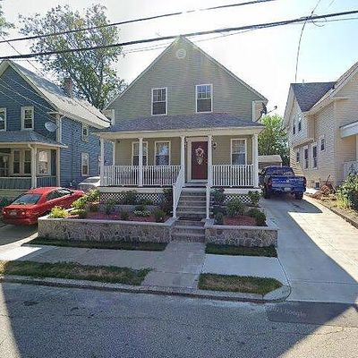 157 Summit St, East Providence, RI 02914