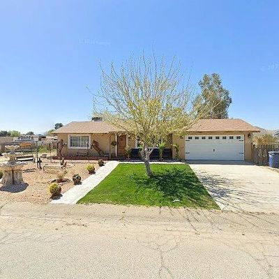 15714 Mossdale Ave, Lancaster, CA 93535