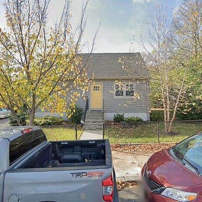 158 Brook St, Providence, RI 02906