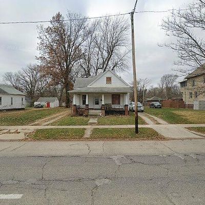 1581 N Main St, Decatur, IL 62526