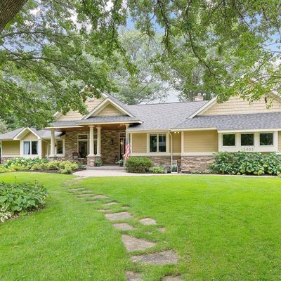 15903 Randall Ln, Minnetonka, MN 55345