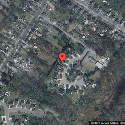 16 Chestnut Hill Ct, Swedesboro, NJ 08085