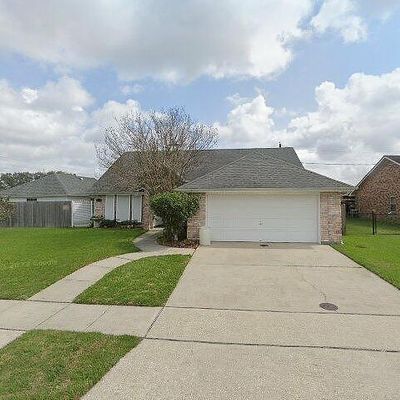 1601 Carthage Dr, Marrero, LA 70072