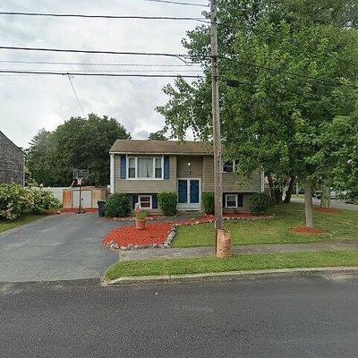 161 Armstrong Ave, Warwick, RI 02889