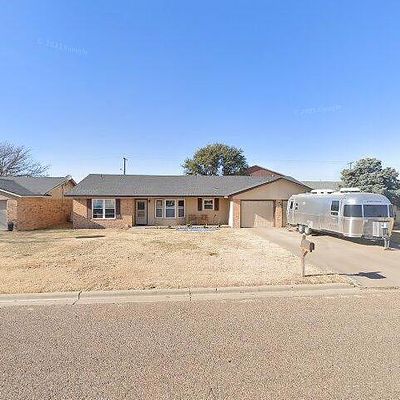 1613 Jefferson St, Plainview, TX 79072