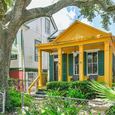 1620 Avenue L, Galveston, TX 77550