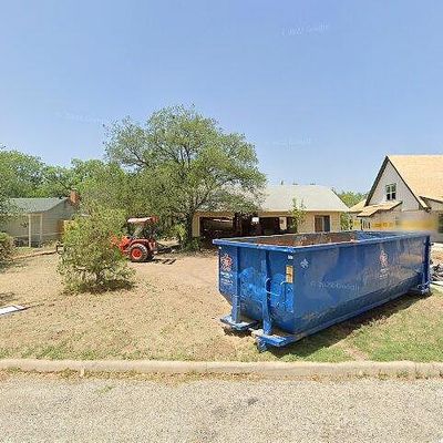 1621 Grierson St, San Angelo, TX 76901