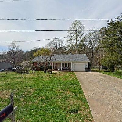 165 Kingswood Rd, Statesville, NC 28625