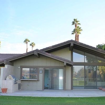 166 Running Springs Dr, Palm Desert, CA 92211