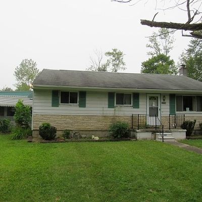 16794 Huron St, Chagrin Falls, OH 44023