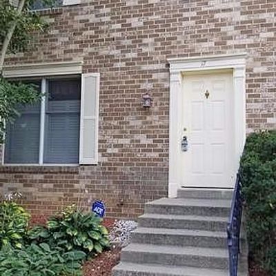 17 Livingstone Ter, Frederick, MD 21702