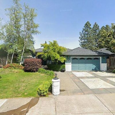 1703 Cerene Dr, Medford, OR 97501