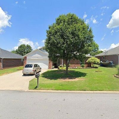 1703 Se 21 St St, Bentonville, AR 72712