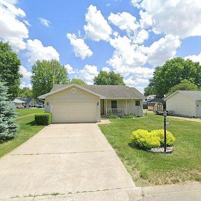 141 E Parkway Dr, Warren, IN 46792