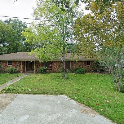 1411 Bates St, Pascagoula, MS 39581