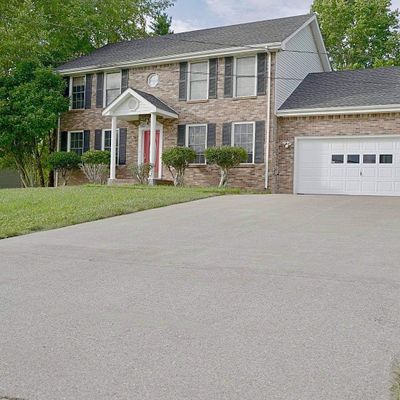 1411 Honeysuckle Ln, Clarksville, TN 37040