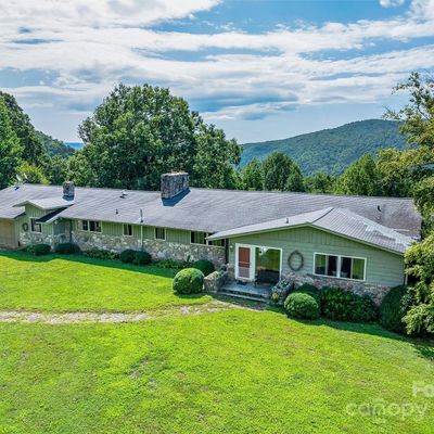 1411 Cabin Creek Rd, Zirconia, NC 28790