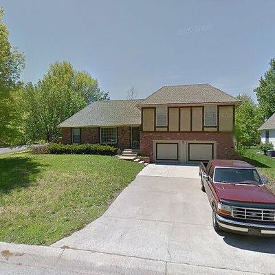 1413 E Cambridge St, Olathe, KS 66062