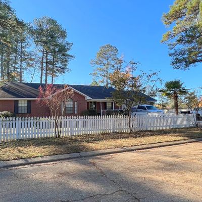 1413 Shady Ln, Magnolia, AR 71753