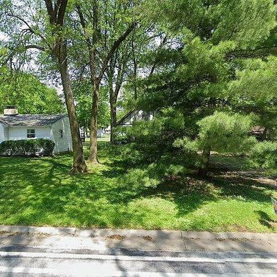 142 Delord Ave, Maryland Heights, MO 63043