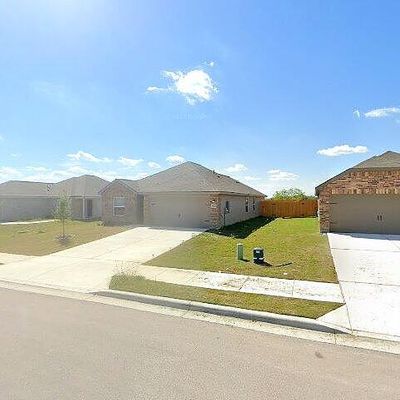 14204 Hacienda Estates Dr, Elgin, TX 78621