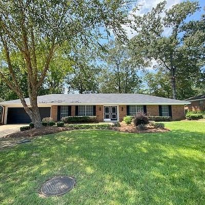 143 Woodgate Dr, Brandon, MS 39042