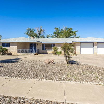 1435 Country Club Cir, Las Cruces, NM 88001