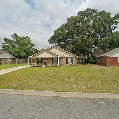 1448 Coalition Cir, Hinesville, GA 31313