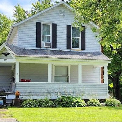 145 Center St, Chardon, OH 44024