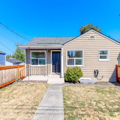 14630 11 Th Ave Sw, Burien, WA 98166