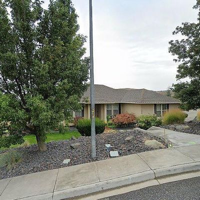 1470 Blue Mountain Loop, Richland, WA 99352