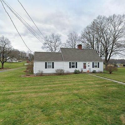 15 Pease Ln, South Glastonbury, CT 06073