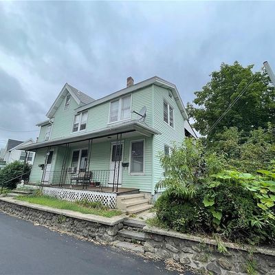 15 Tolles Sq, Naugatuck, CT 06770