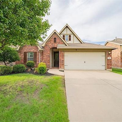 1501 Mockingbird Dr, Aubrey, TX 76227