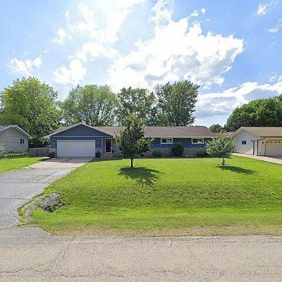 1511 S Van Dyke Rd, Appleton, WI 54914