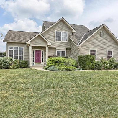 19 Norfolk Ln, Lebanon, PA 17042