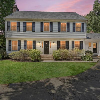 19 Station Rd, Cranbury, NJ 08512