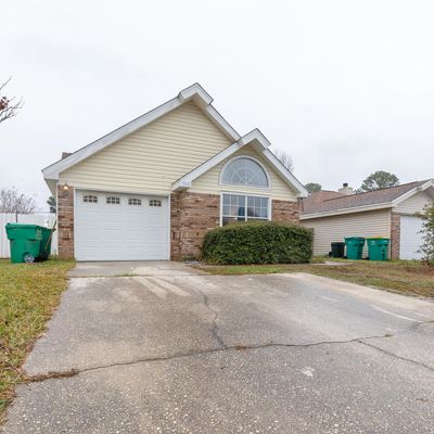 1909 Heartland Dr, Fort Walton Beach, FL 32547