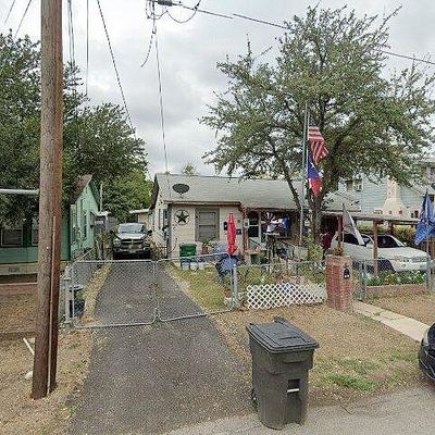 1912 Santa Anna, San Antonio, TX 78201