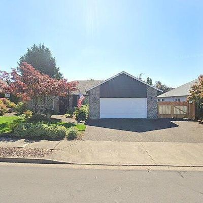 19238 Mahogany Dr, Oregon City, OR 97045