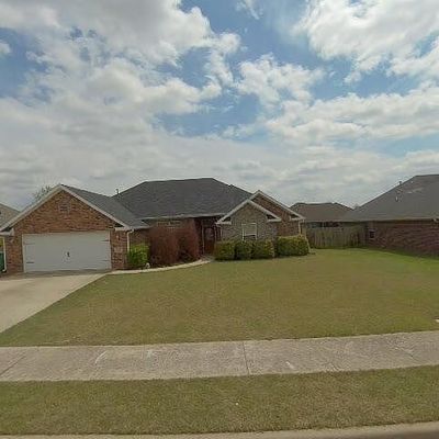 1935 Green Meadows Ave, Springdale, AR 72764