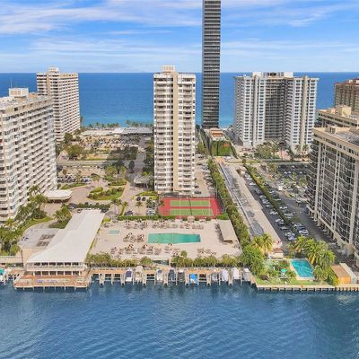 1985 S Ocean Dr #2 E, Hallandale Beach, FL 33009